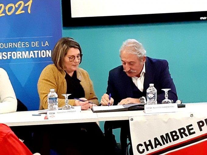 Le train de la Transformation buralistes en Sarthe