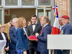 Mudetaf : remise de l'insigne de Chevalier de la Légion d’honneur à Valérie PONS